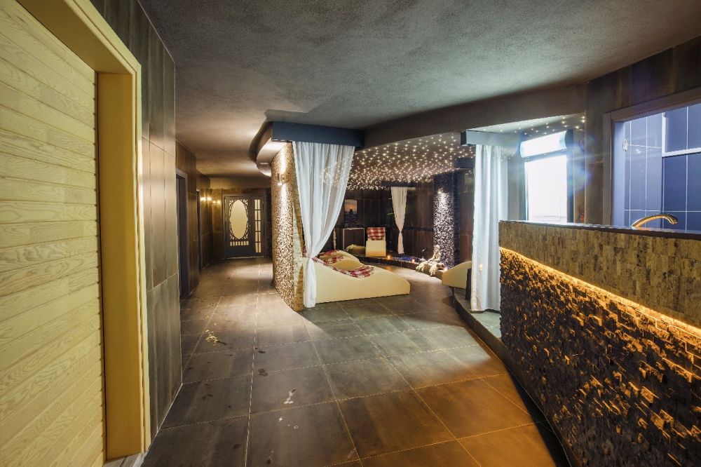 Hawaii Suite Beach Hotel 3*