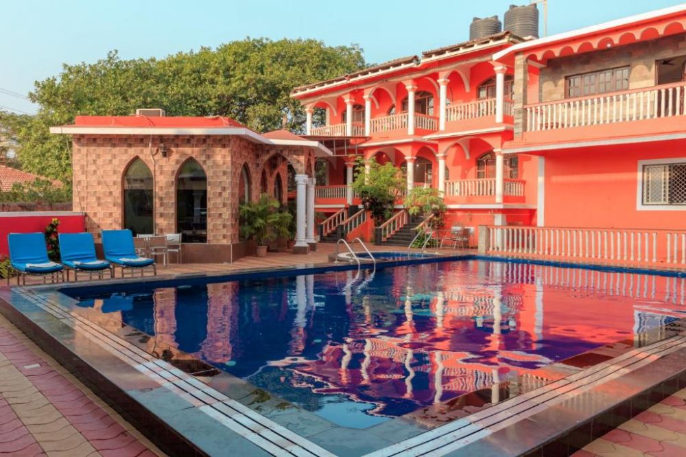 Larios Beach Holidays Resort 3*