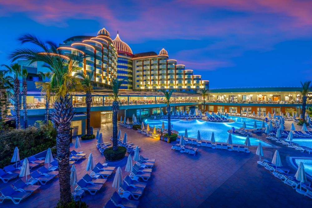 Delphin Palace Hotel 5*