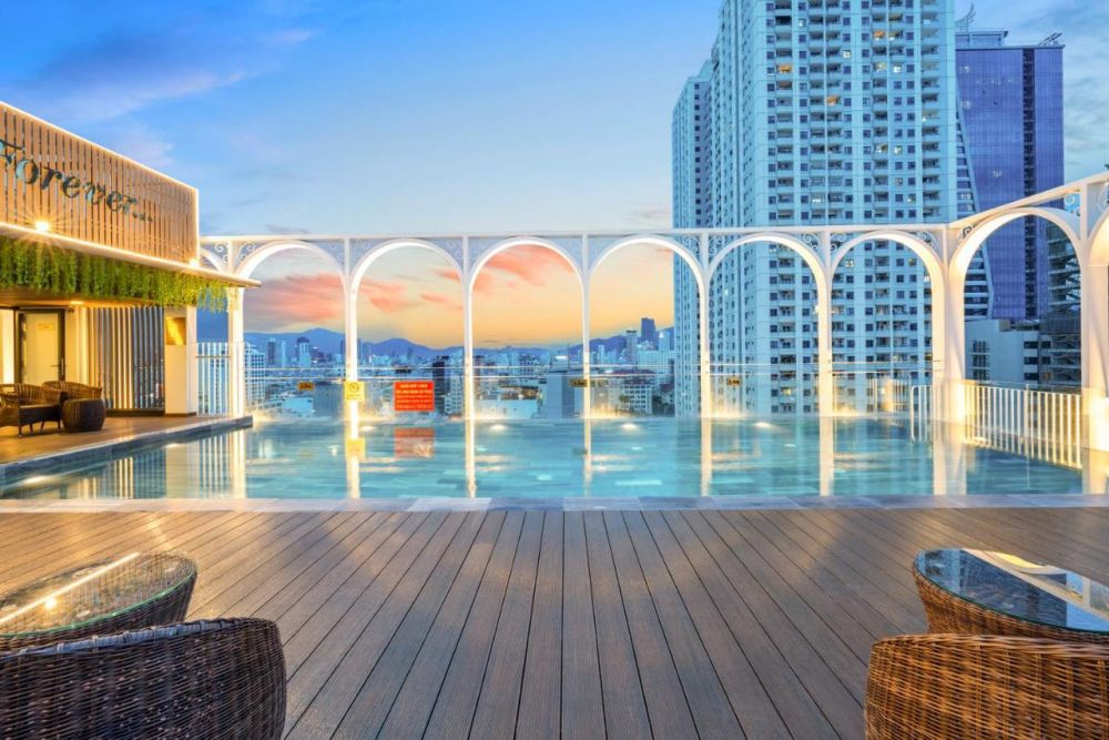 Golden Lotus Luxury 4*