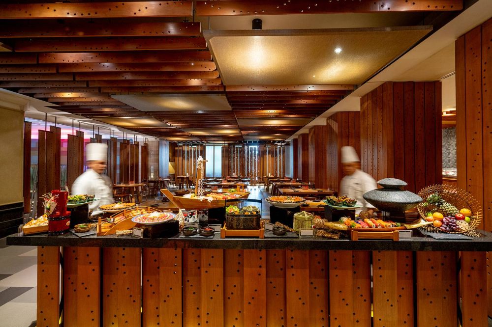 Swissotel Bangkok Ratchada 5*