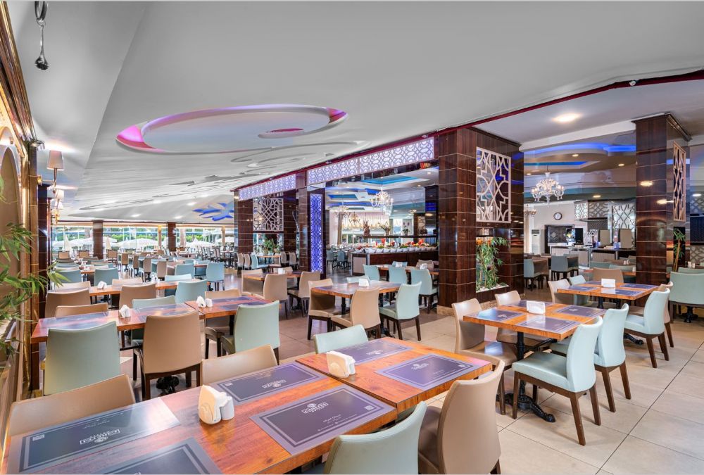 Caretta Beach Hotel 4*