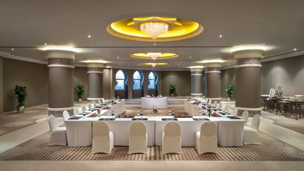 Ajman Hotel (ex. Kempinski Ajman) 5*