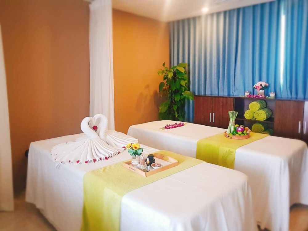 Yarra Ocean Suites Danang 4*
