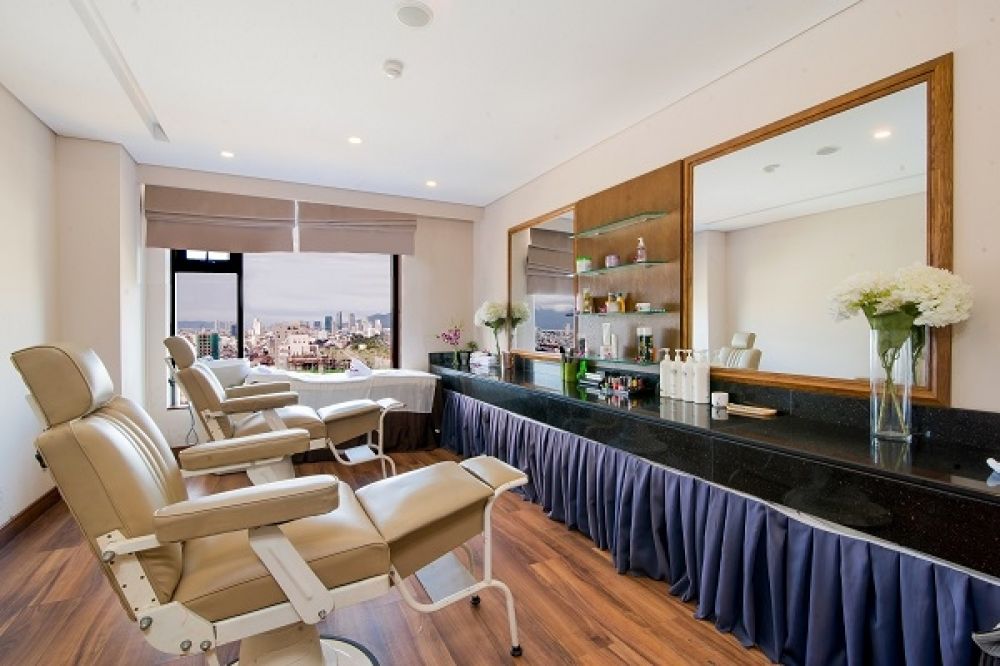 Minh Toan Galaxy Hotel 4*