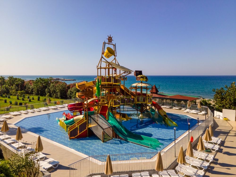M.C Mahberi Beach 4*