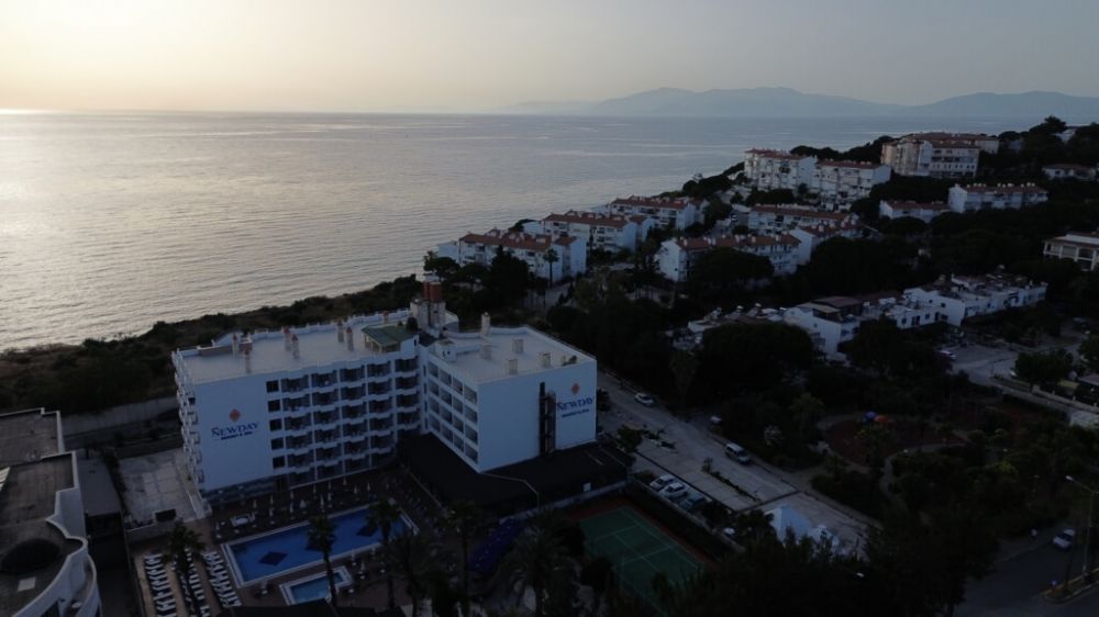 Ada Newdays Resort 4*