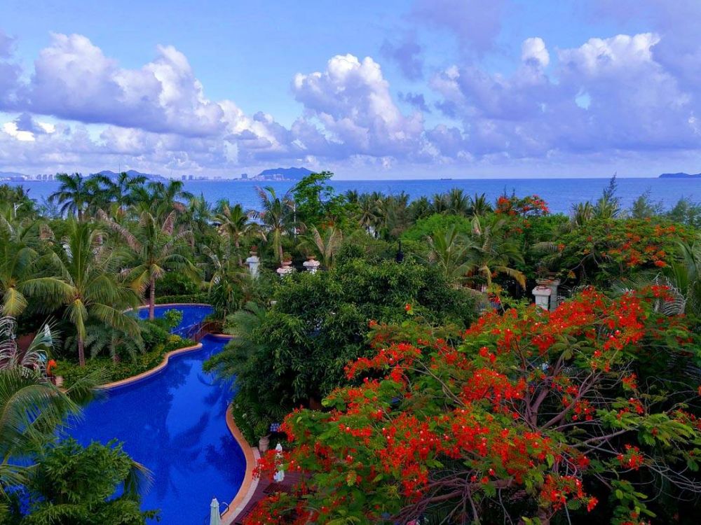 YueHai·Sanya Blossom (ex. Best Western Sanya International) 5*
