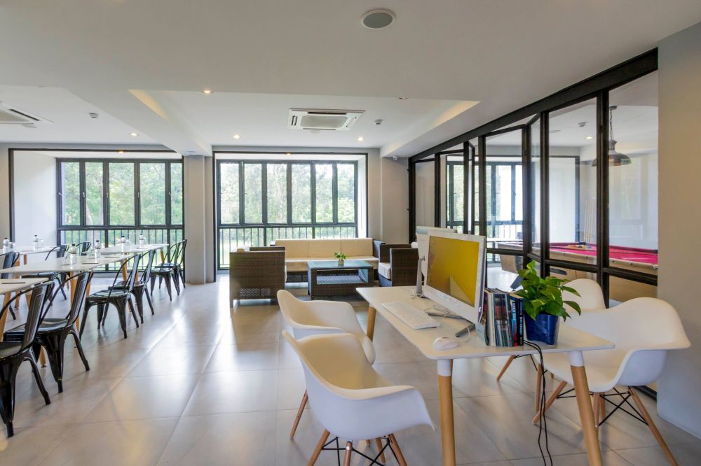 Apple A Day Resort 4*