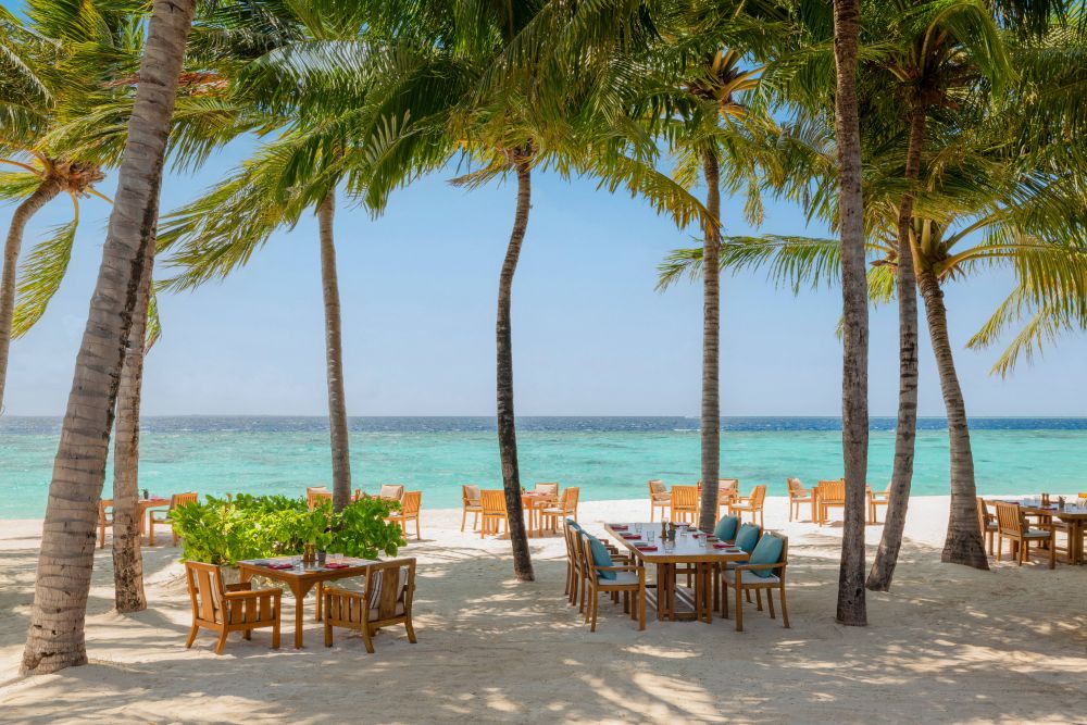 The Halcyon Private Isles Maldives, Autograph Collection (ex. Raffles Maldives Meradhoo) 5*