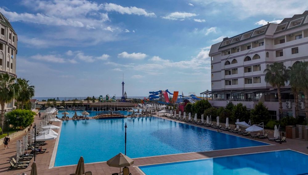 Grand Cortez Resort Hotel & SPA (ex. Bayar Family Resort Hotel & SPA) 5*