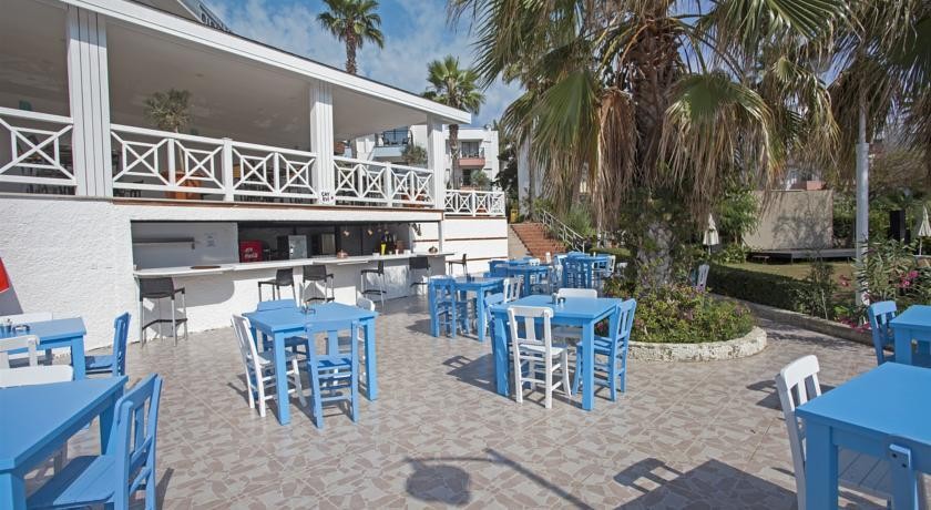 Adin Beach Hotel 5*