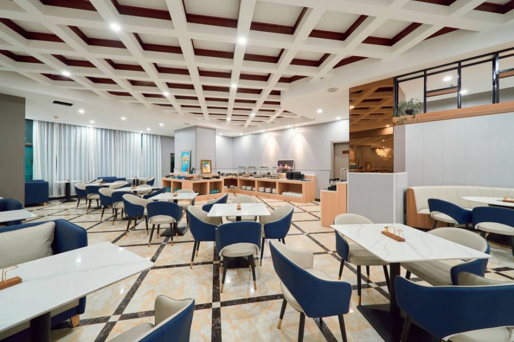 Sanya Yejing Lan'an Grand Hotel (Dadonghai Square Branch) 