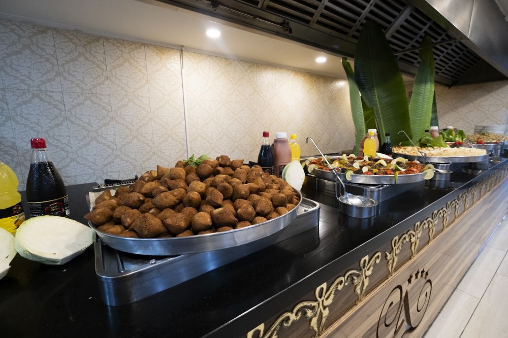 Asrin Beach Hotel 4*