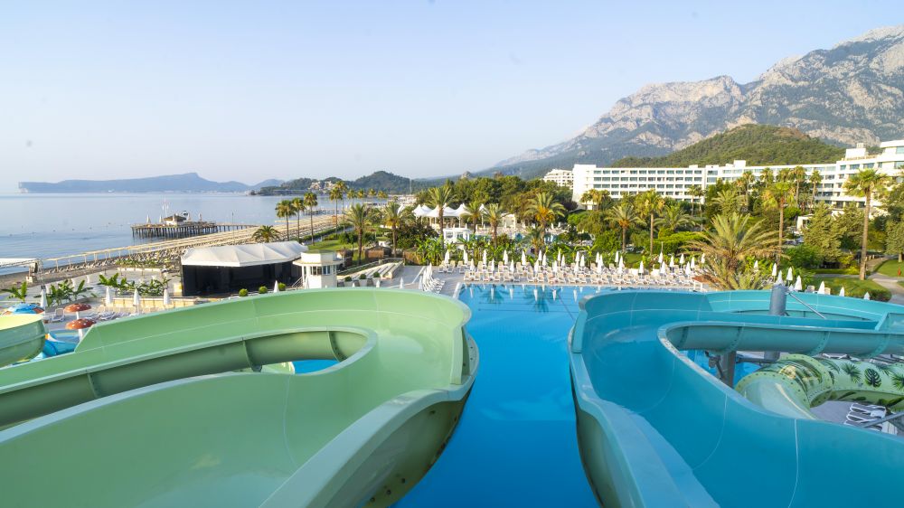 Mirage Park Resort 5*
