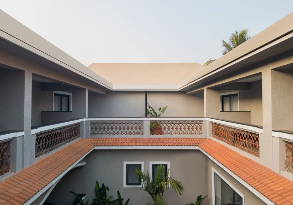 Chalston Beach Resort 3+
