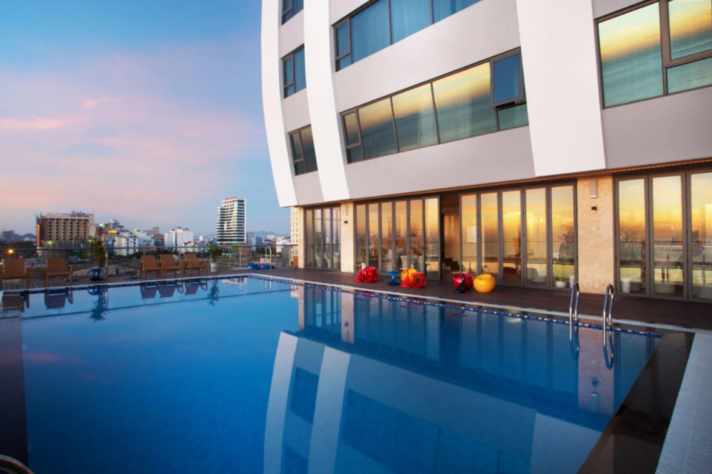 Serene Beach Hotel Danang 4*