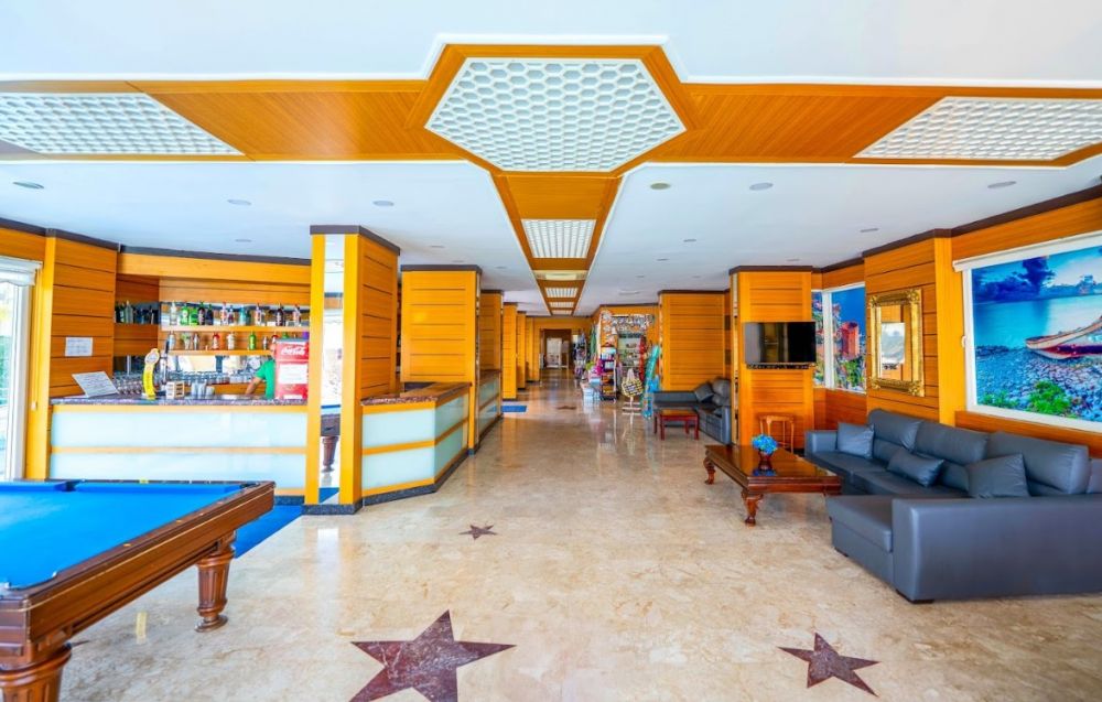 Galaxy Beach 4*