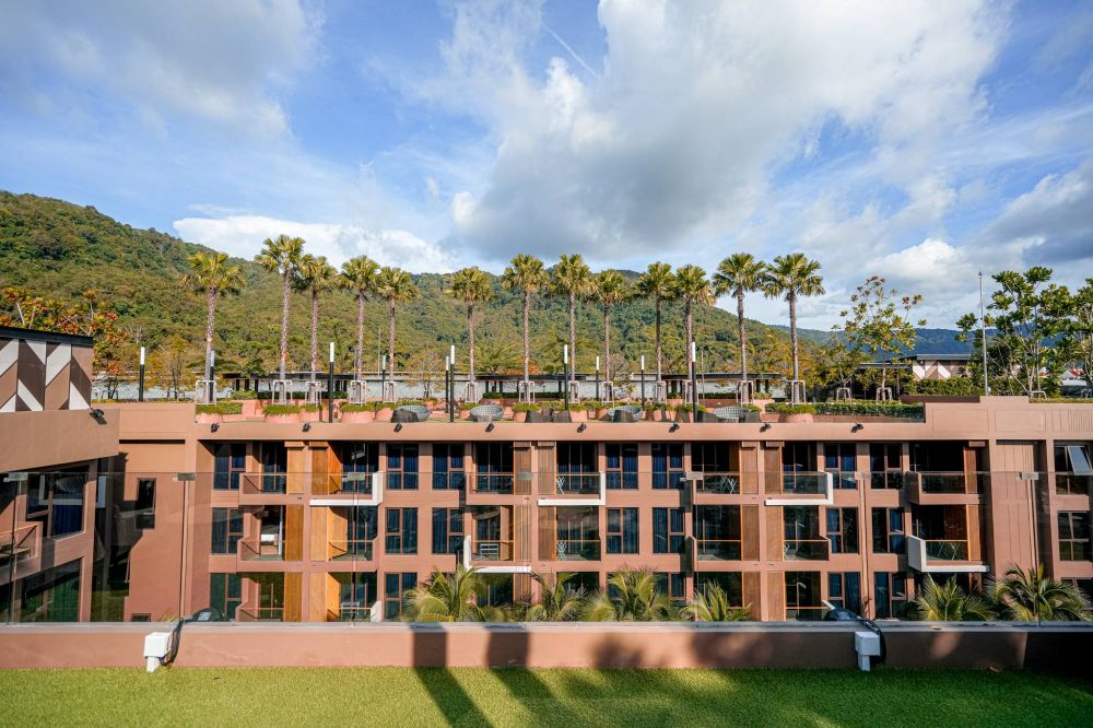 The Marin Phuket Kamala Beach 5*