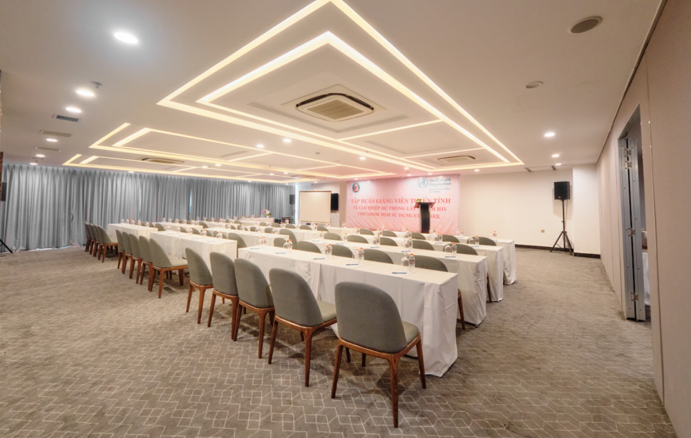Majestic Premium Nha Trang 4*