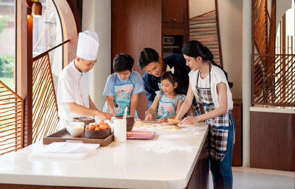 New World Hoiana Hotel 5*