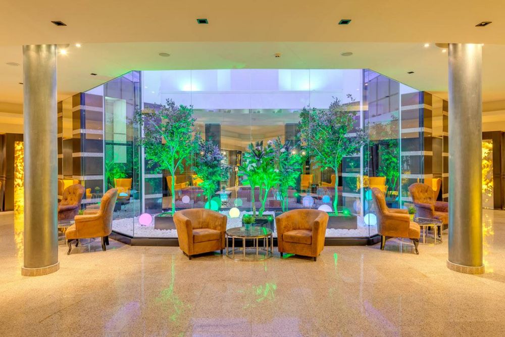 Grand Hotel Sveti Vlas 5*