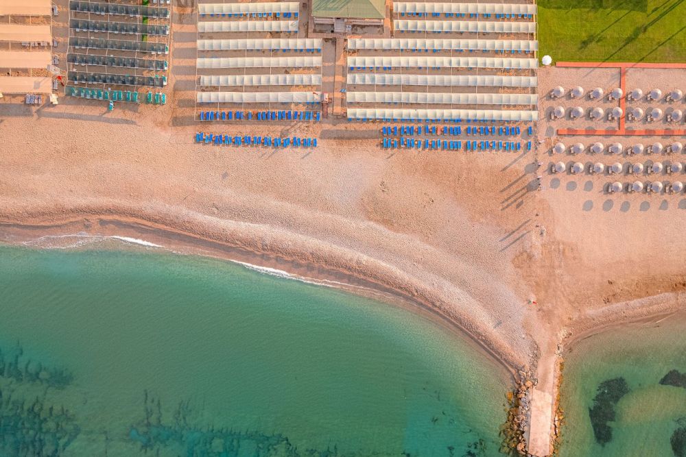 Caretta Beach Hotel 4*