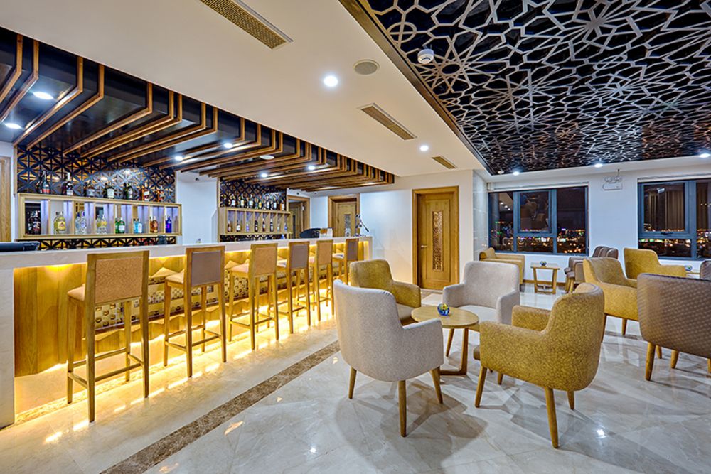 Paris Deli Hotel 4*