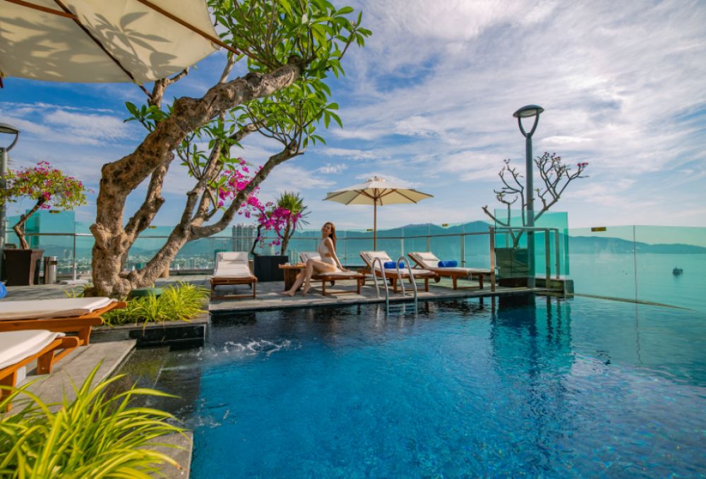 Sala Danang Beach Hotel 4*