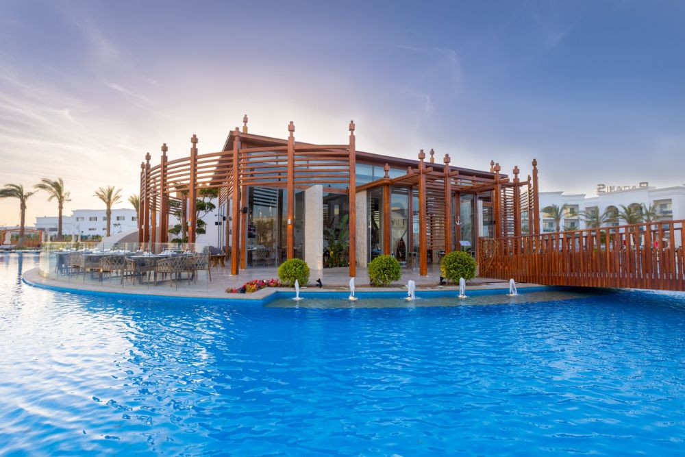 Rixos Radamis Tirana 5*