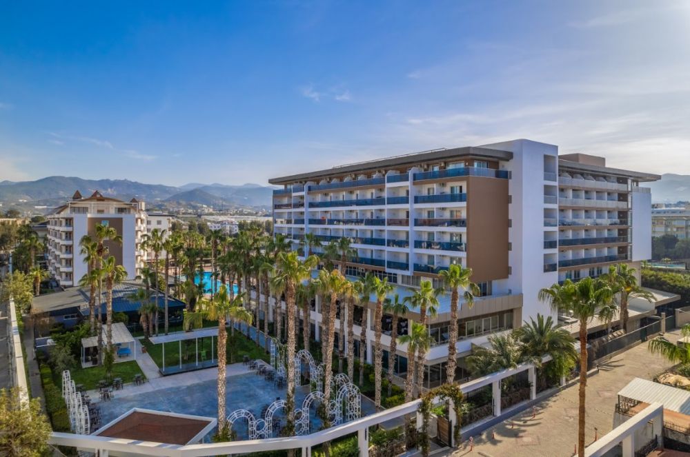 Royal Garden Beach (ex. Royal Garden Select & Suite) 5*