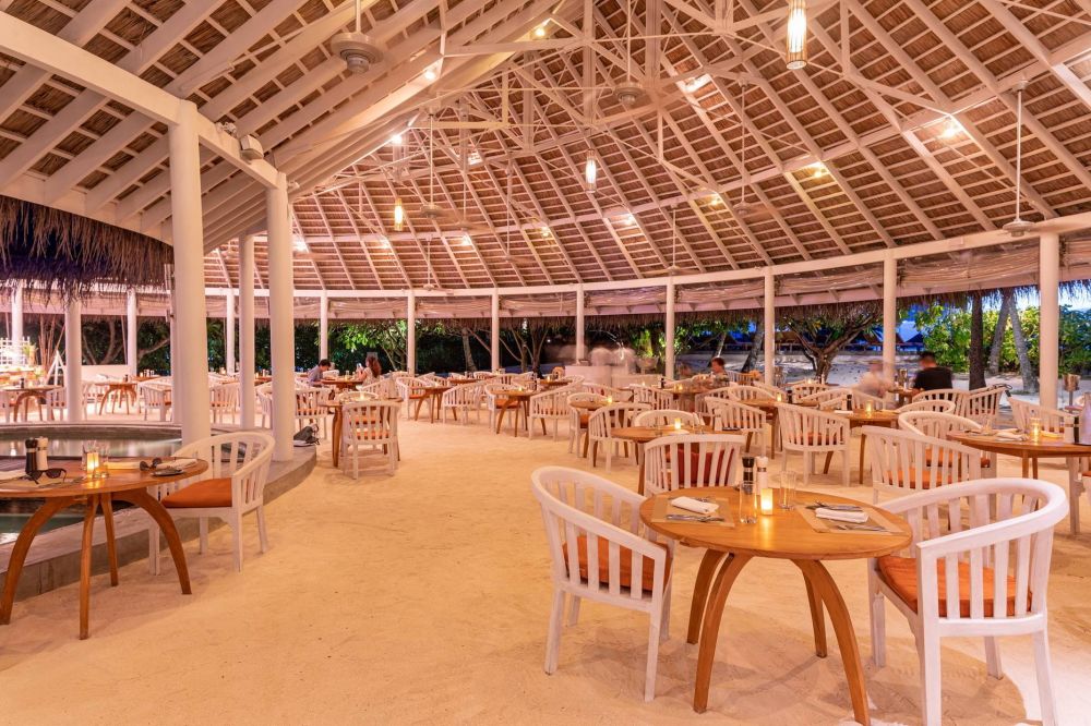 LUX* South Ari Atoll 5*