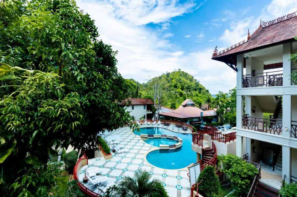 Anyavee Ao Nang Bay Resort 3*