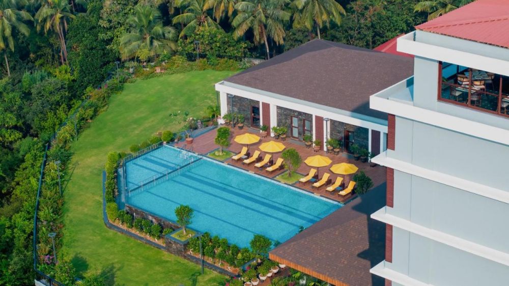 Cloud 9 Sarovar Premiere Palolem 5*