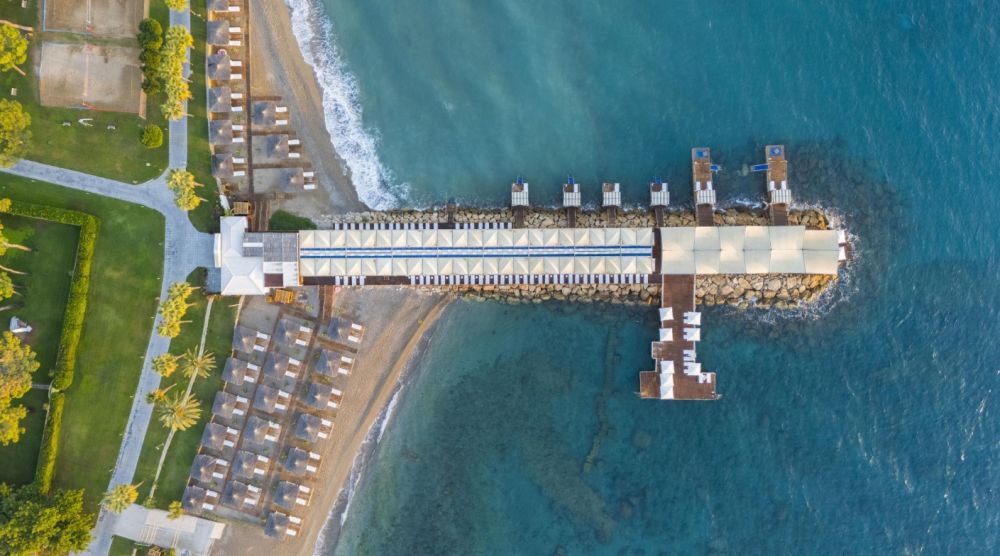 Rixos Sungate 5*