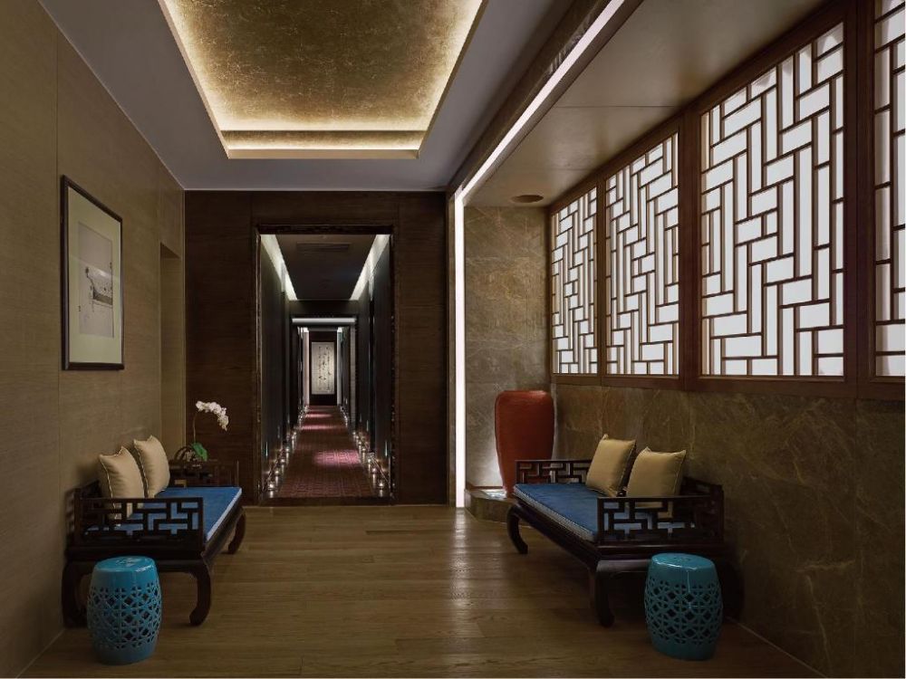 Langham Place Guangzhou 5*