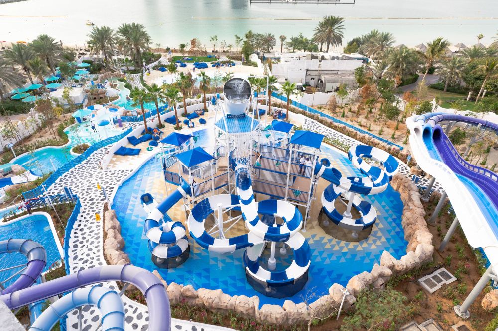 Le Meridien Mina Seyahi Beach Resort & Marina 5*