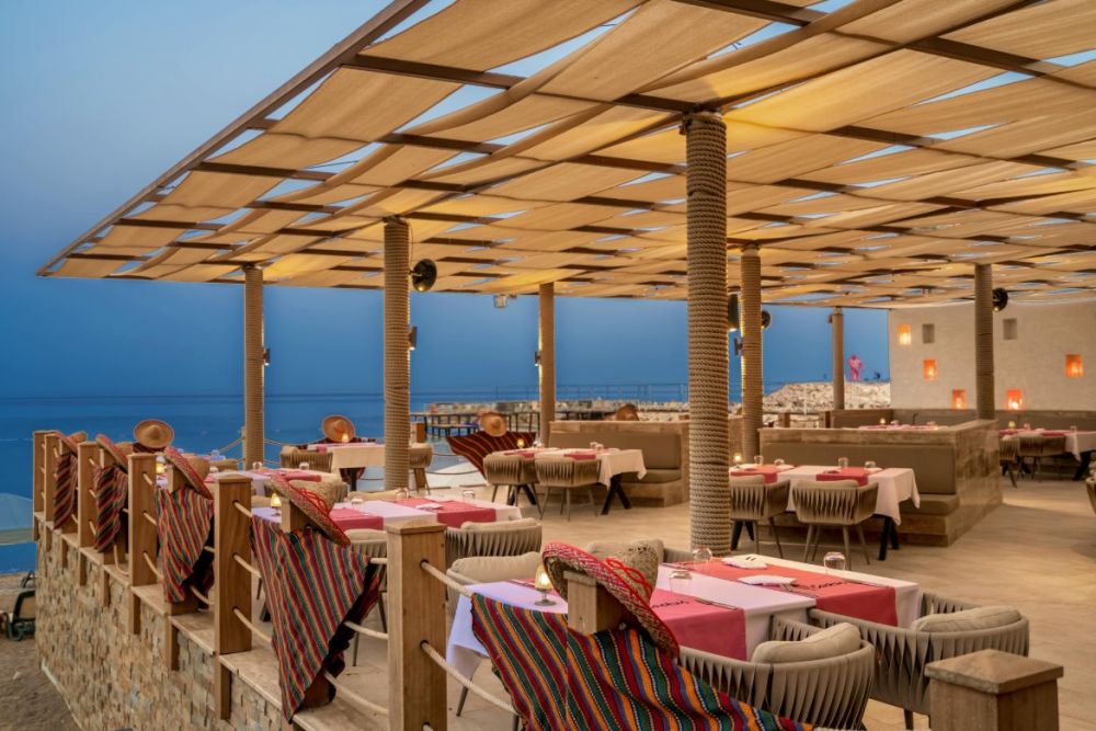 Rixos Sungate 5*