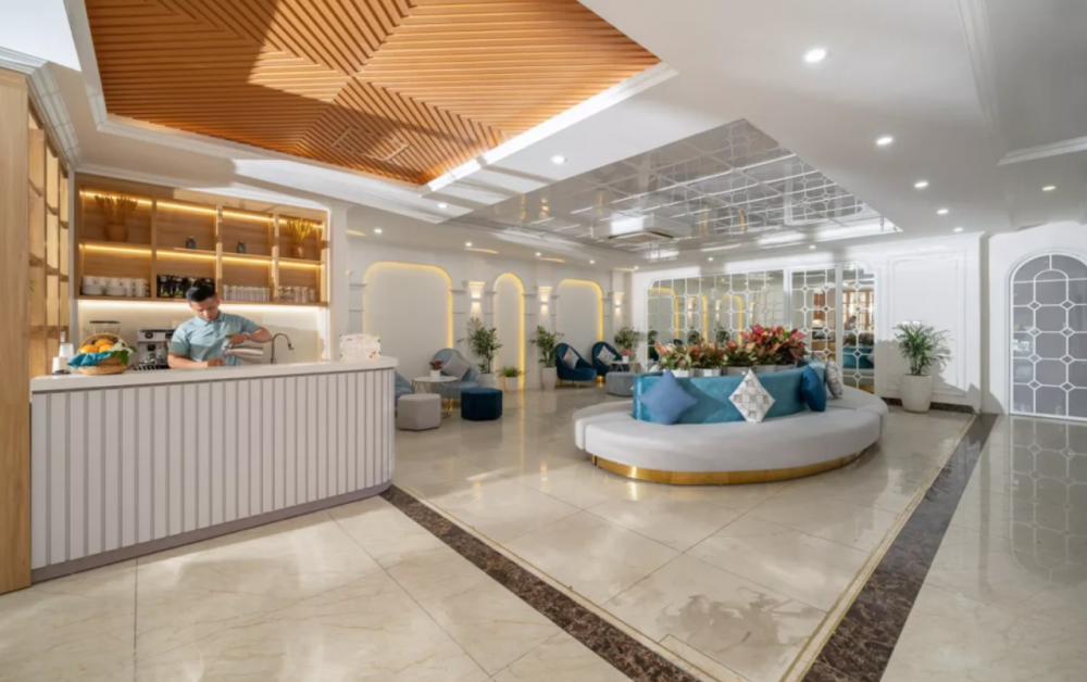 Paracel Beach Hotel 4*