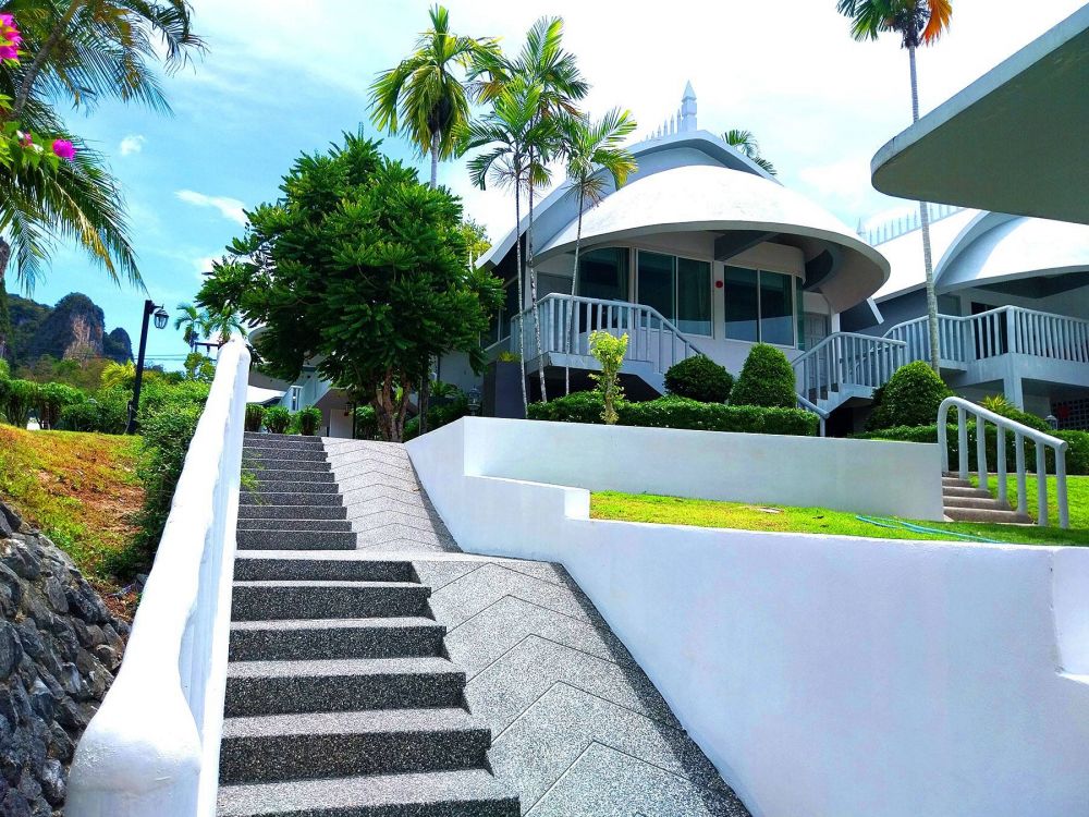 Arawan Beach Resort Krabi 4*