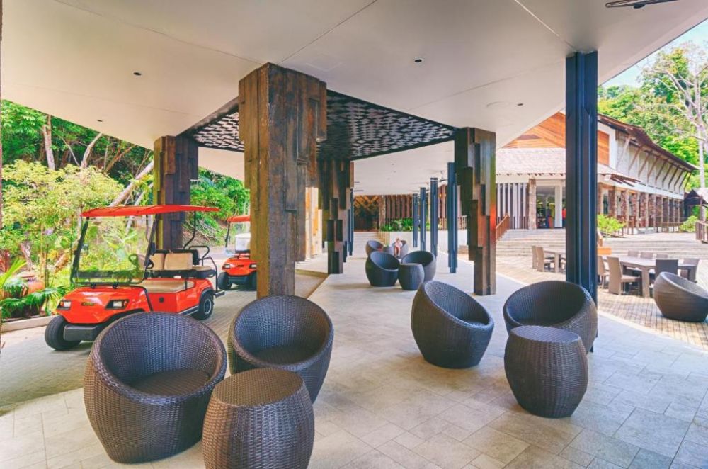 Bunga Raya Island Resort & Spa 5*