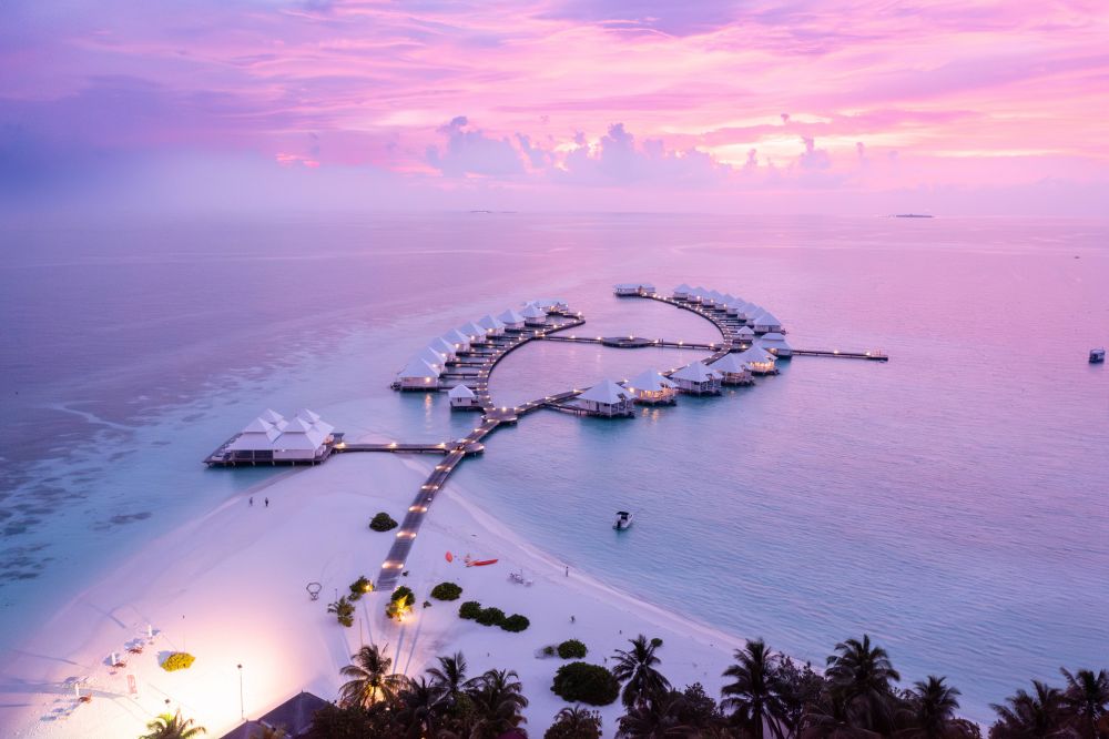 Diamonds Athuruga Island 5*