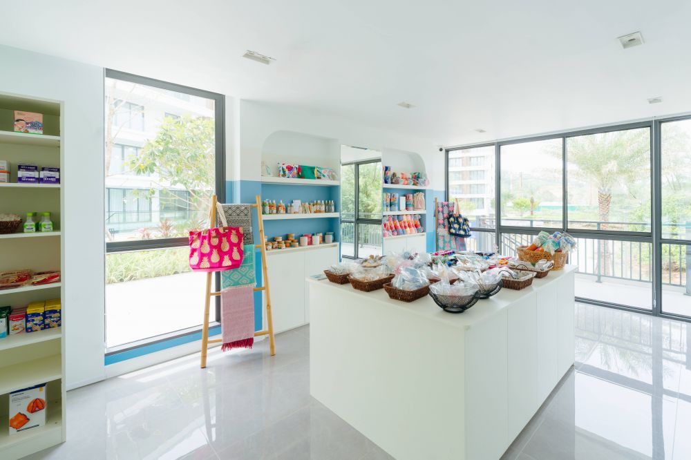 Kora Beach Resort Phuket 5*