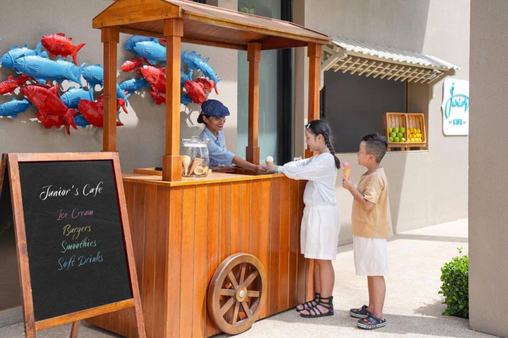 Hyatt Regency Danang Resort & Spa 5*