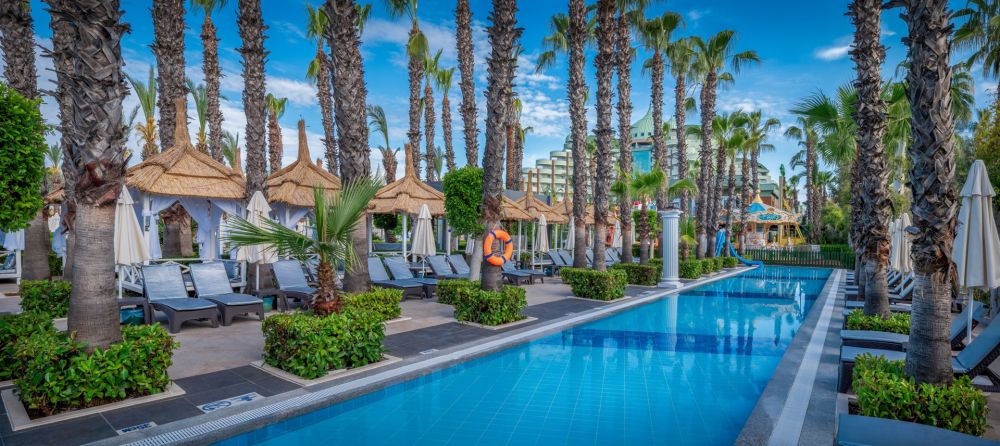 Delphin Palace Hotel 5*