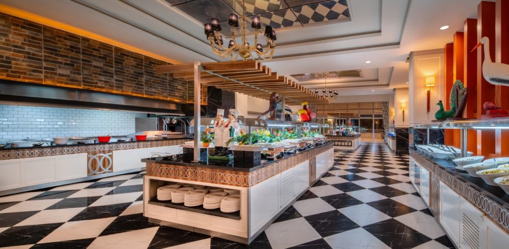 Royal Garden Beach (ex. Royal Garden Select & Suite) 5*