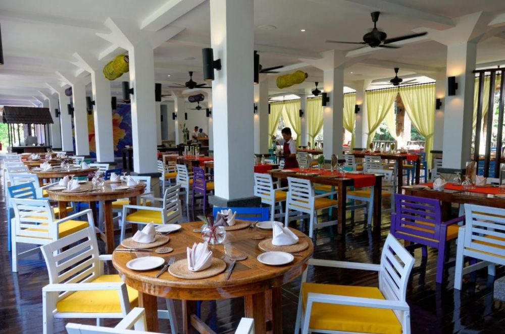 Bunga Raya Island Resort & Spa 5*