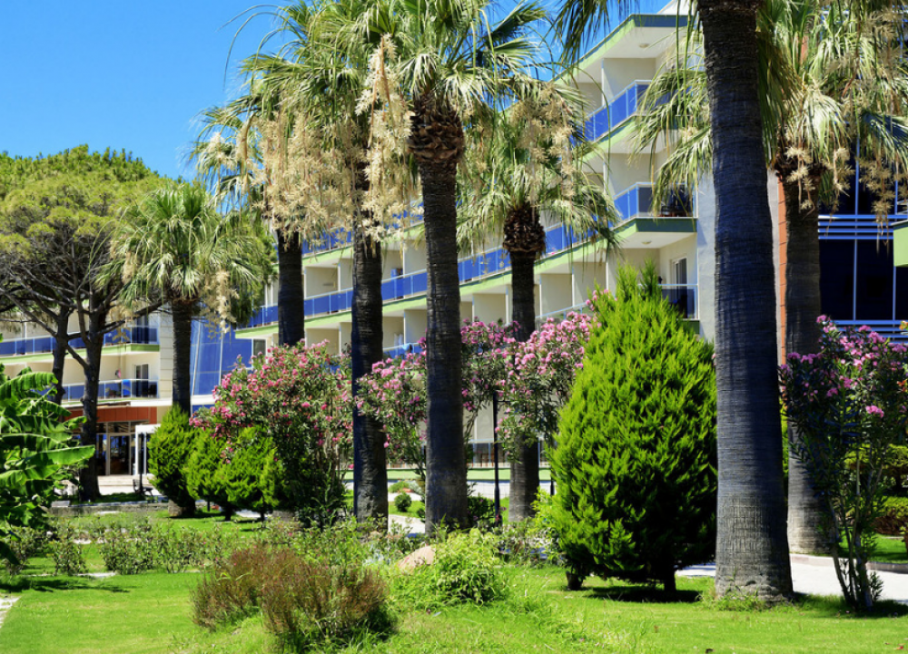 Royal Beach Club Hotel 4*