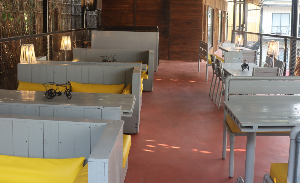 Da Beach Box Pub & Resort 3*