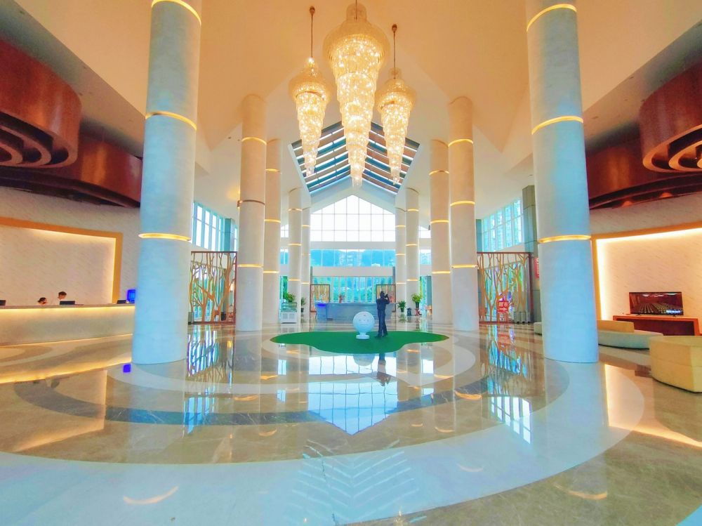 Mingshen Golf & Bay Resort Sanya 4*